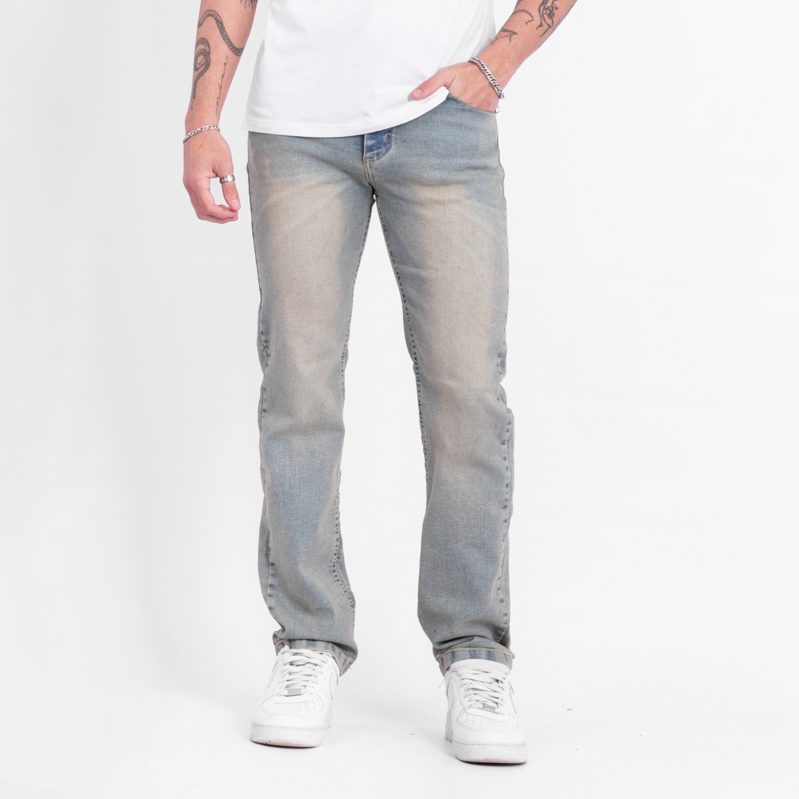 ALVARO REGULAR PREMIUM