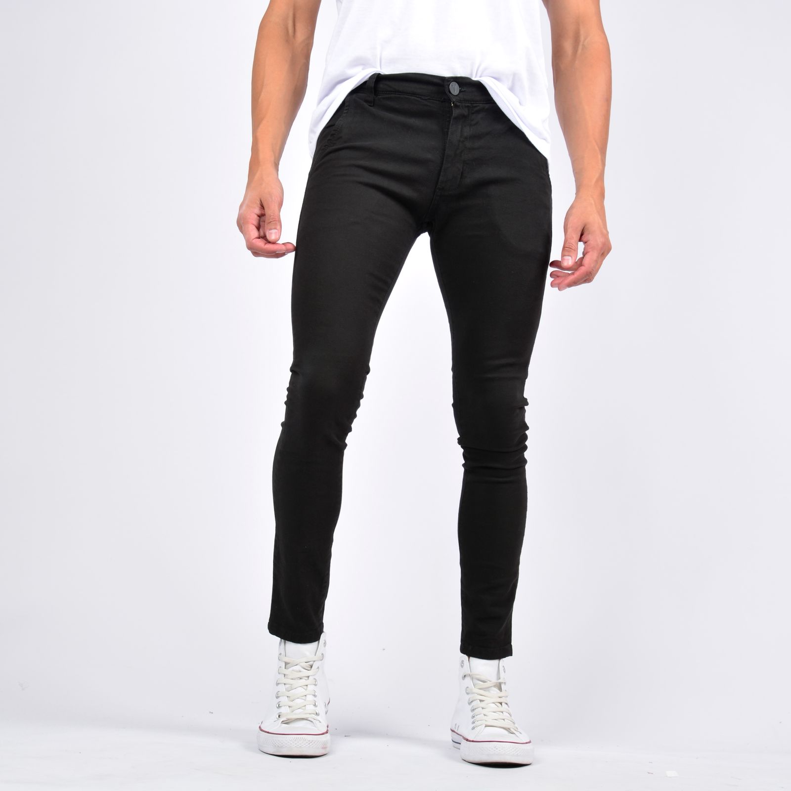 PANTALÓN CHINO NEGRO SKINNY