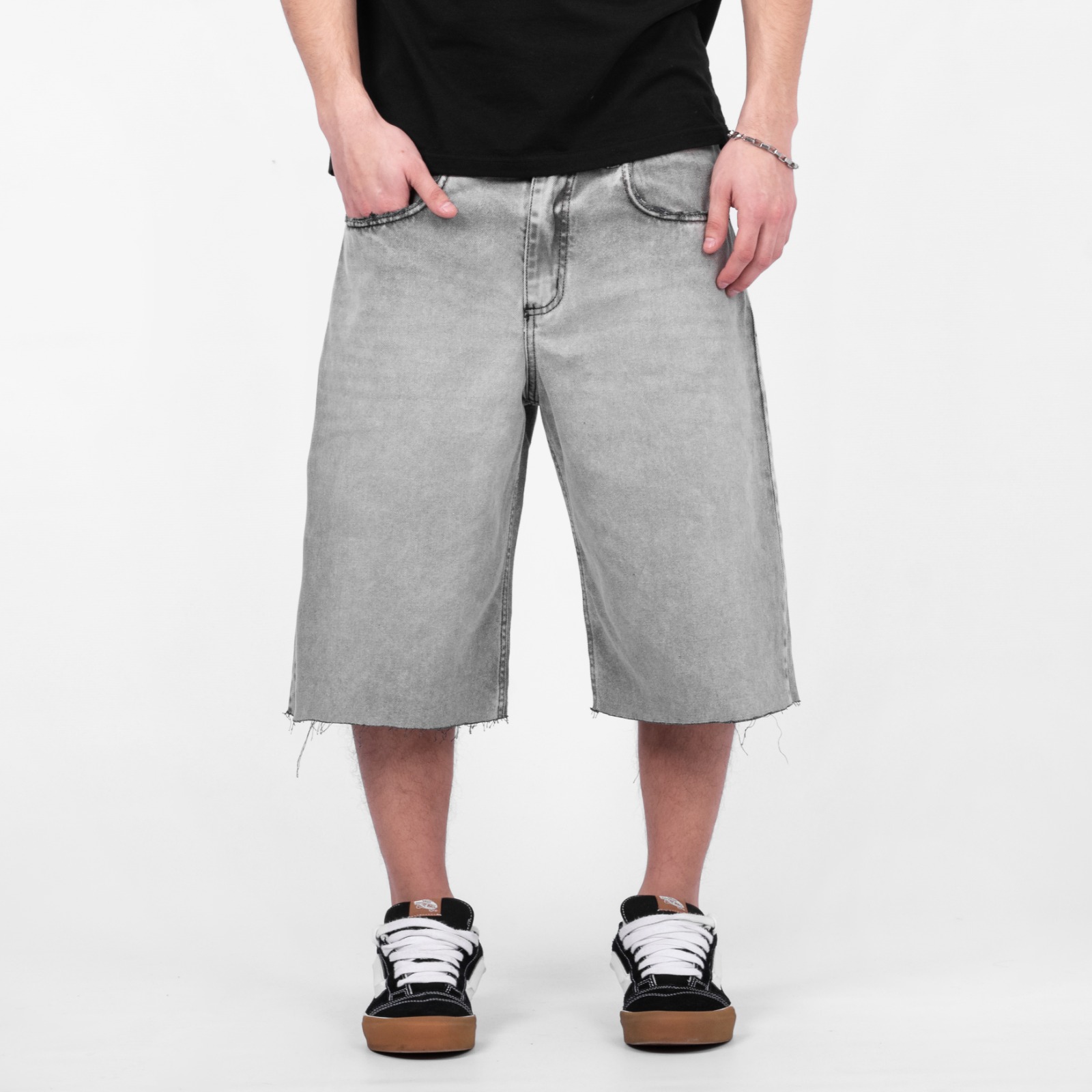 ANDRES BAGGY
