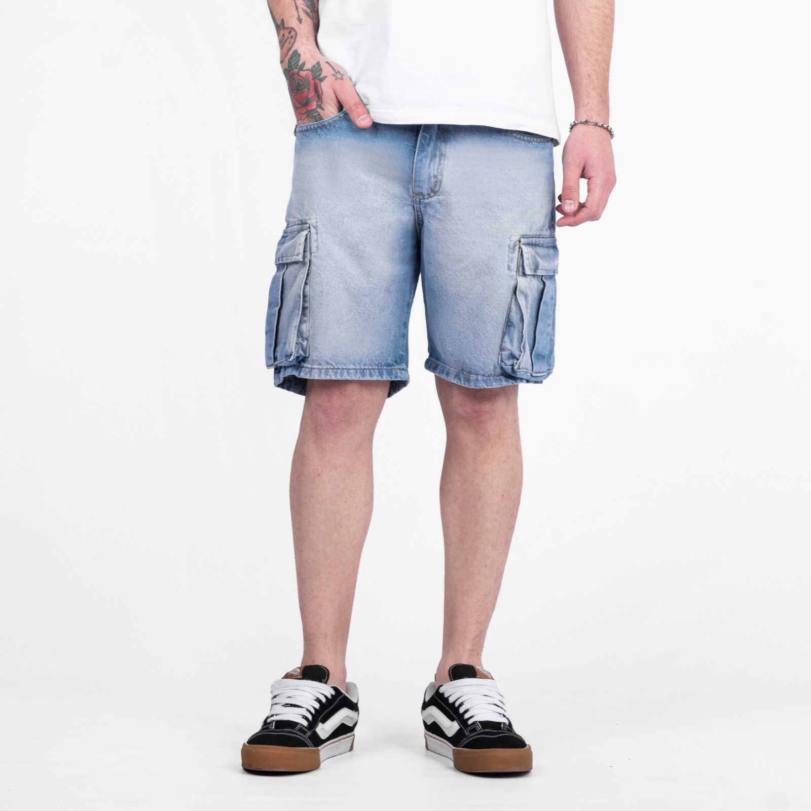 WILLIAM MOM CARGO